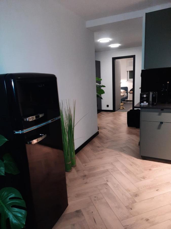 Gold&black Centrum